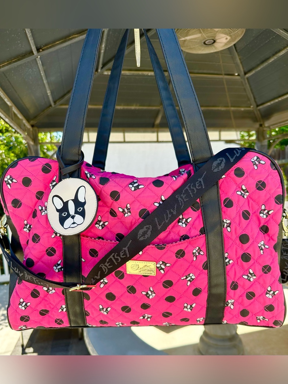 BETSEY JOHNSON FRENCH BULLDOG WEEKEND PINK DUFFLE BAG!! LIKE NEW!!!